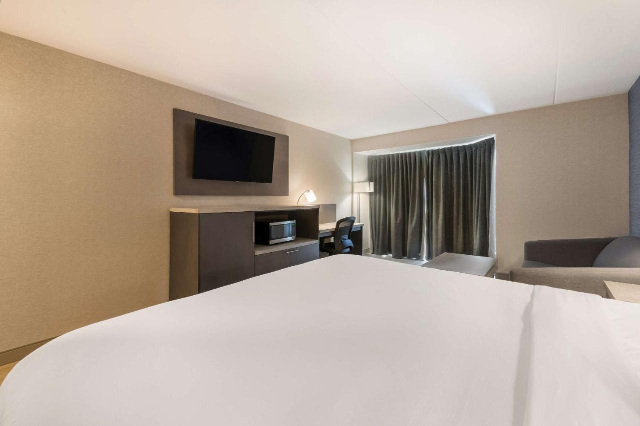Best Western Belleville Exterior photo
